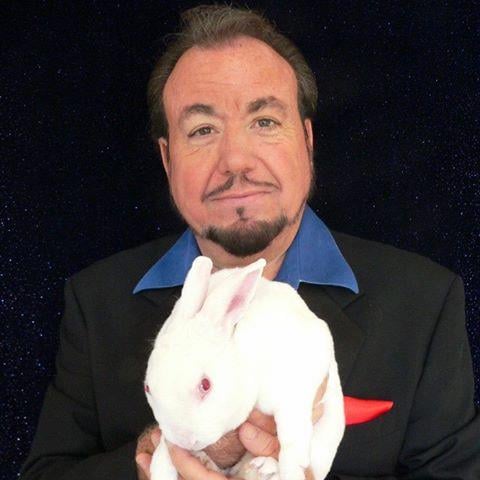 Hire Dan Ray Comedy Magician - Magician in Ventura, CA | GigSalad