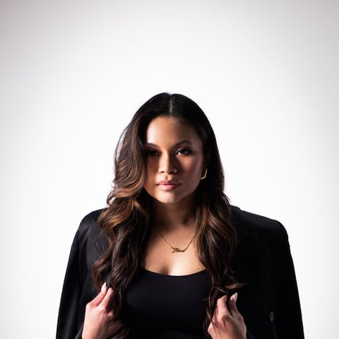 Hire Fara - R&B Vocalist in Maple Ridge, BC | GigSalad