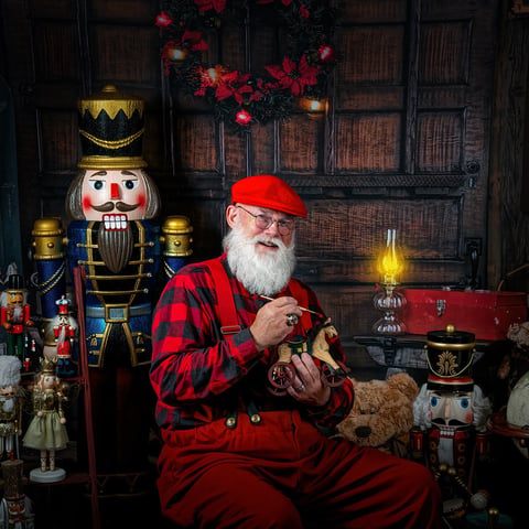 Hire NEA Santa David Dixon - Santa Claus in Tuckerman, AR | GigSalad