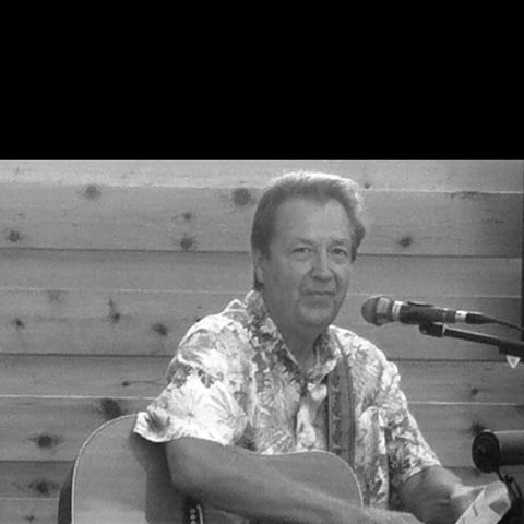 Hire Sixty years of pop, rock and country - Singing Guitarist in Kansas ...
