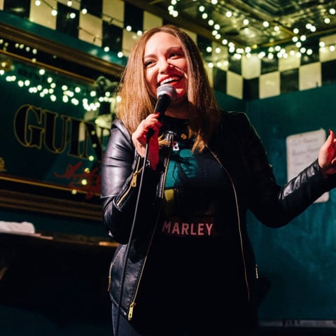 Hire Comedian Shari Diaz - Comedy Show in Bronx, NY | GigSalad