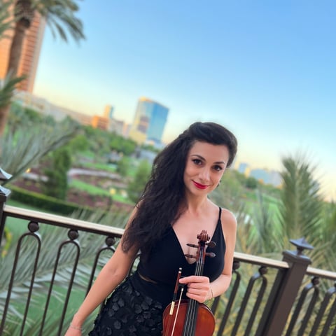 Hire Tamara G - Violinist in Las Vegas, NV | GigSalad