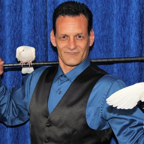 Hire The Magic Of Michael Minter - Magician in Myrtle Beach, SC | GigSalad