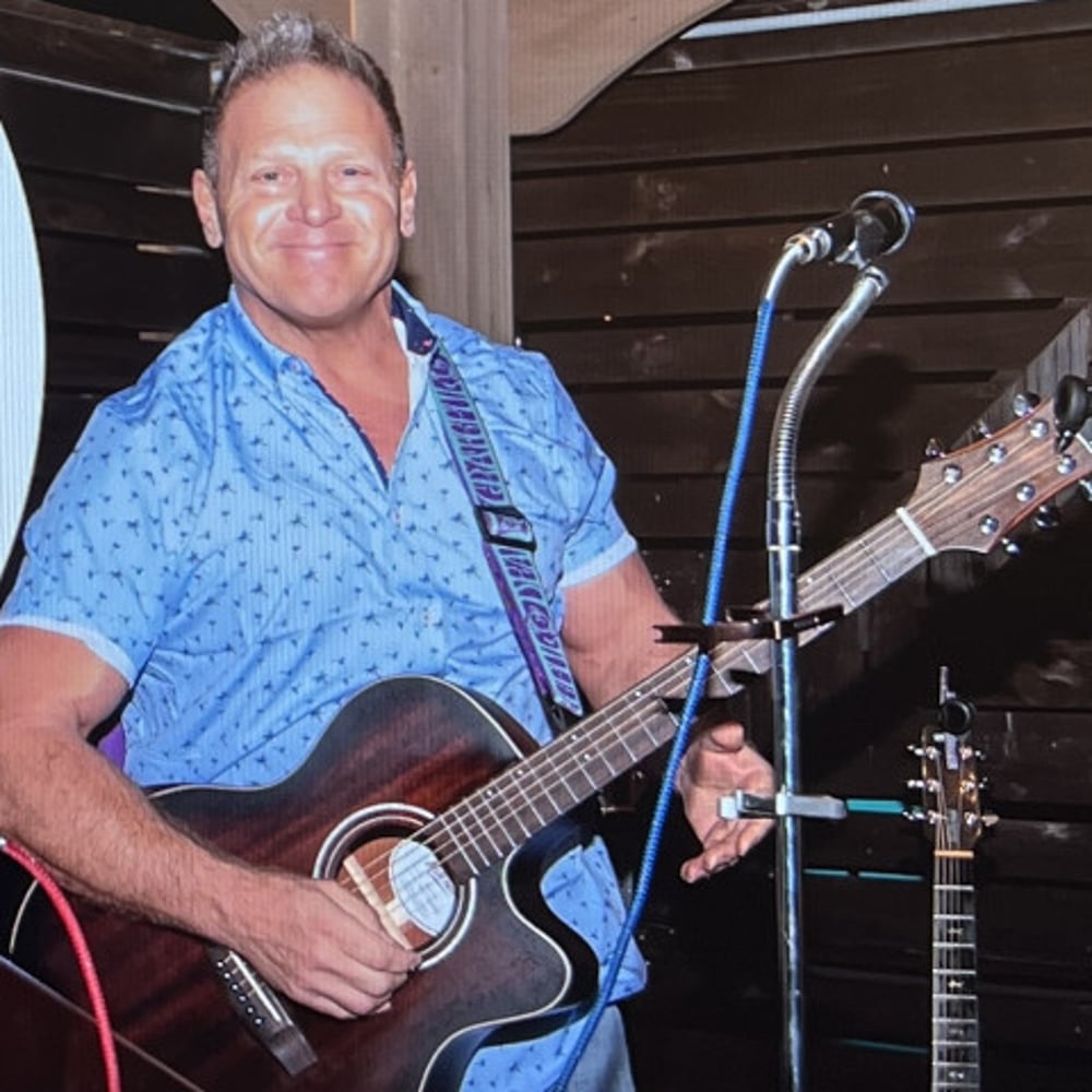 Profile thumbnail image for Acoustic Dave