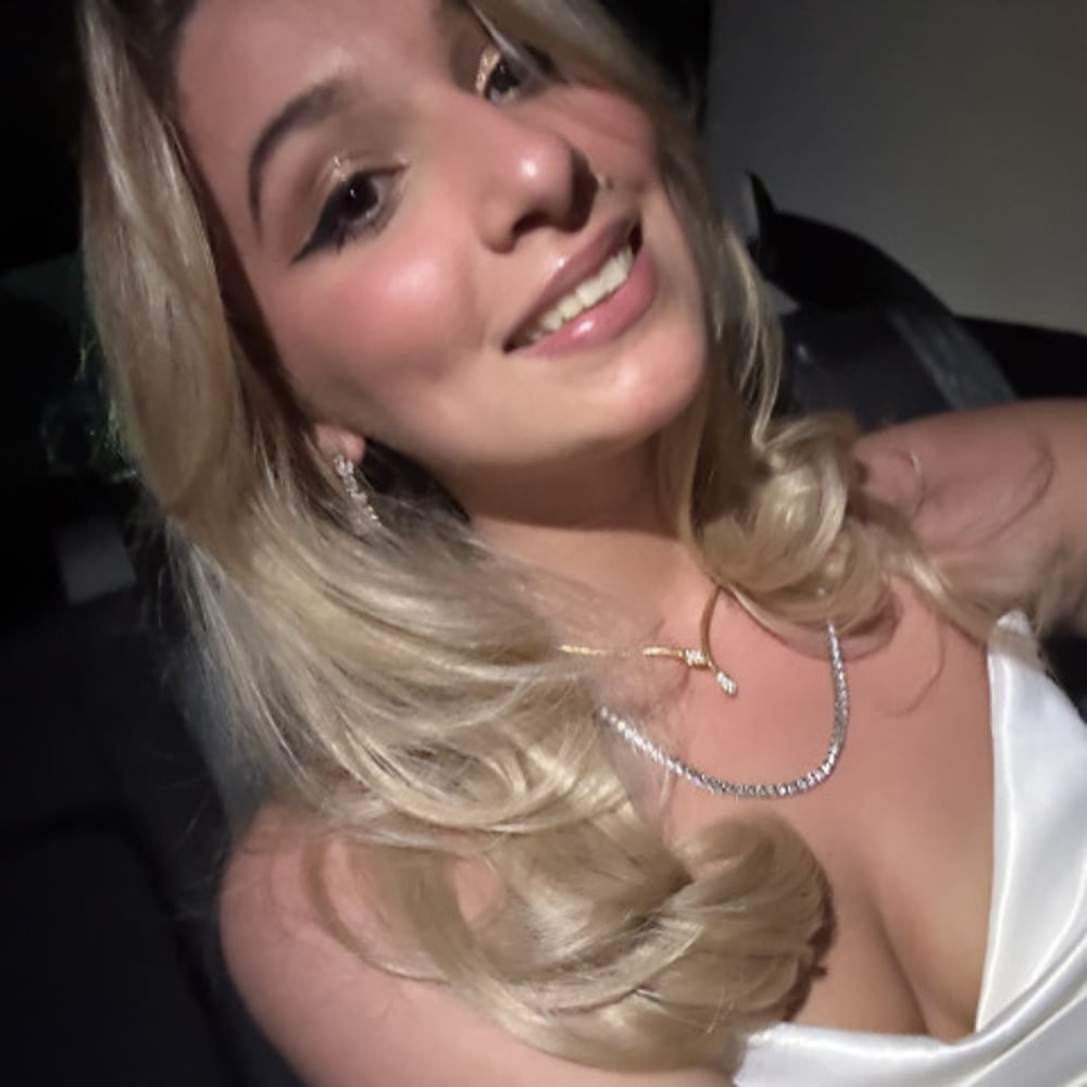Profile thumbnail image for Advisor summer