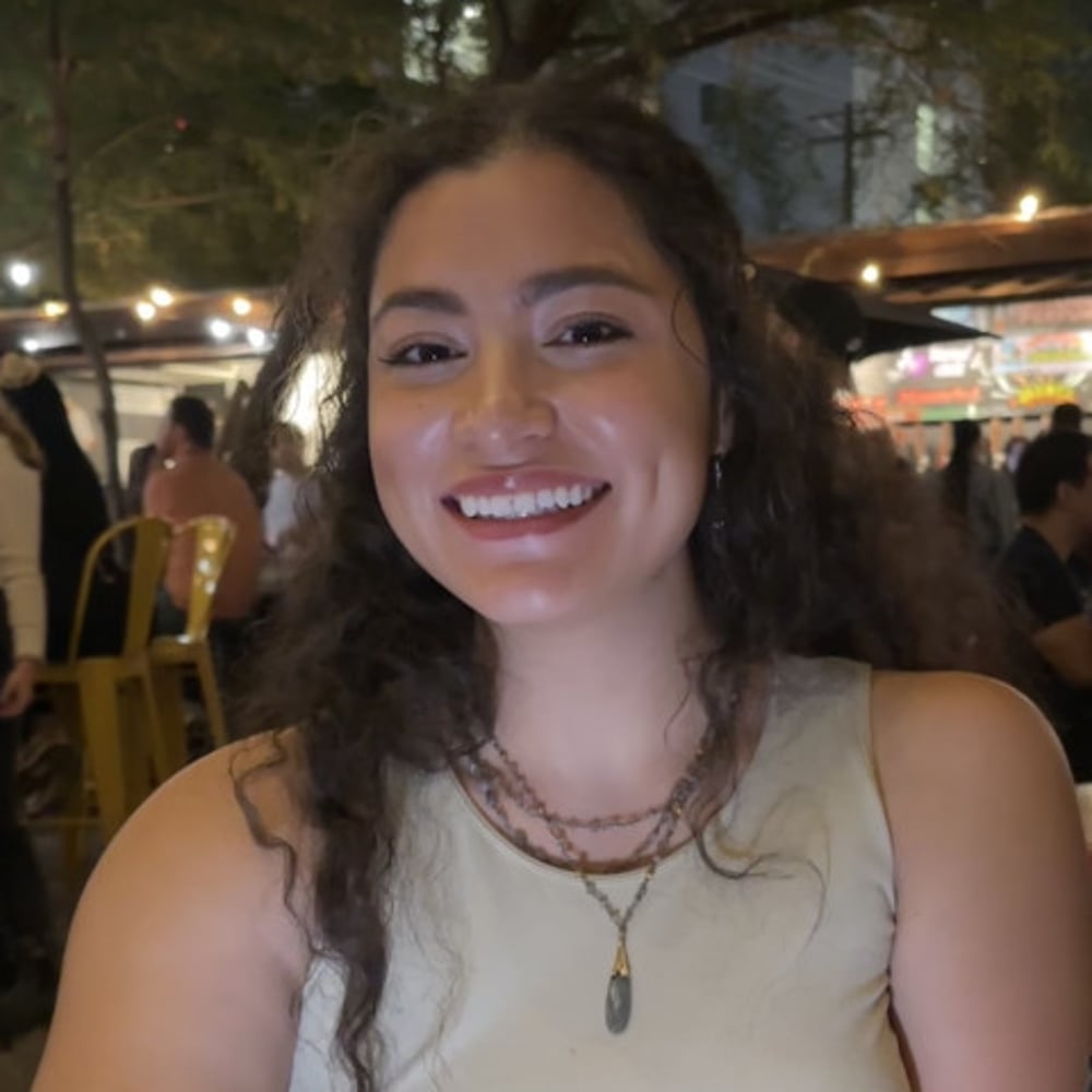Profile thumbnail image for Alejandra Martinez