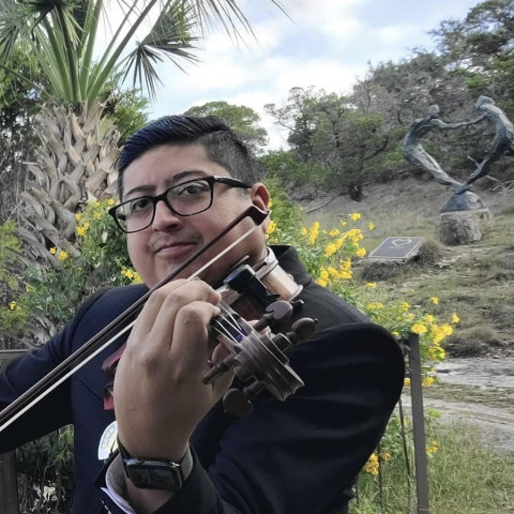Profile thumbnail image for Alex Ramirez