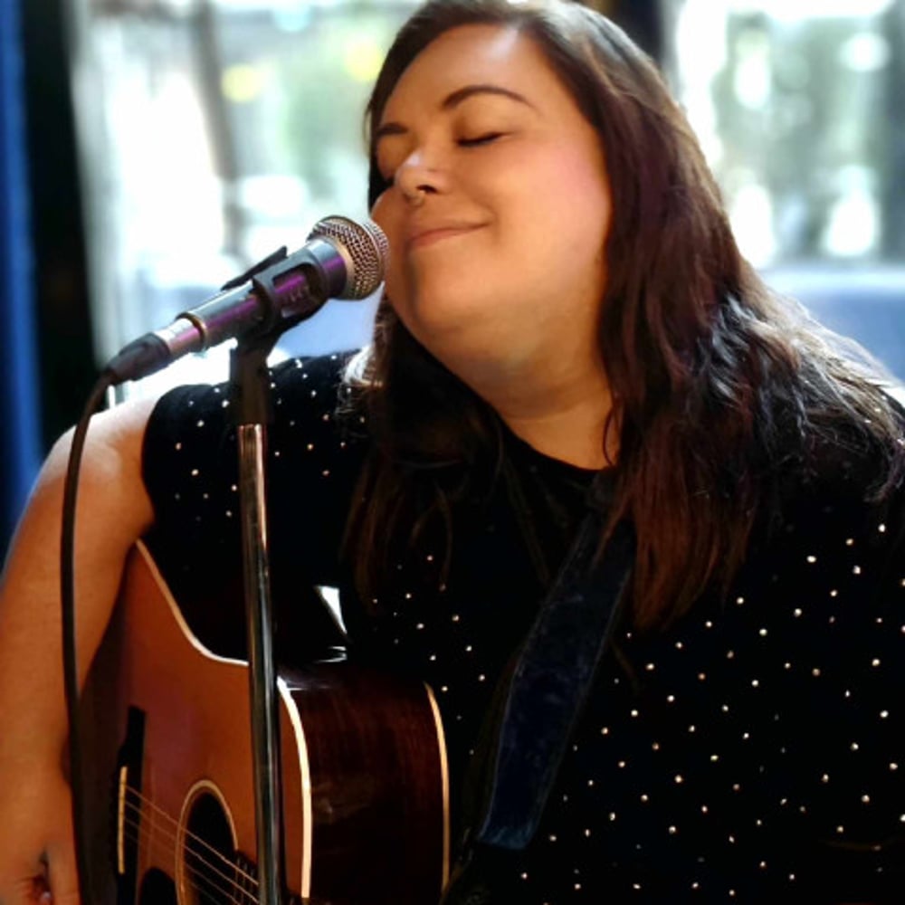 Profile thumbnail image for Angie Faith Music