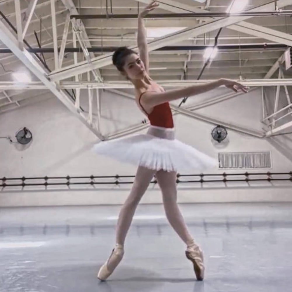 Profile thumbnail image for Ballet Dancer, Lourdes