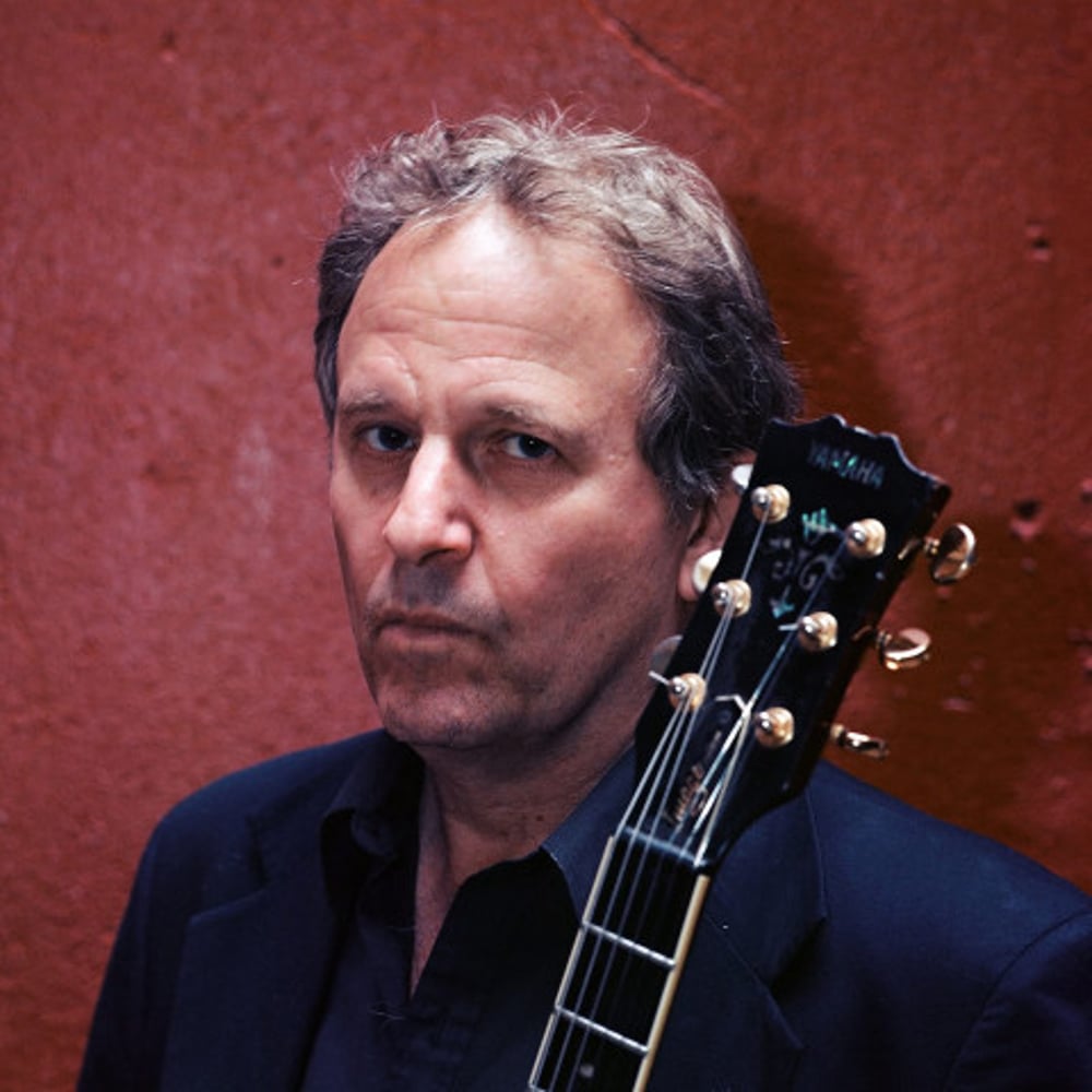 Profile thumbnail image for Barry Finnerty, Guitarist