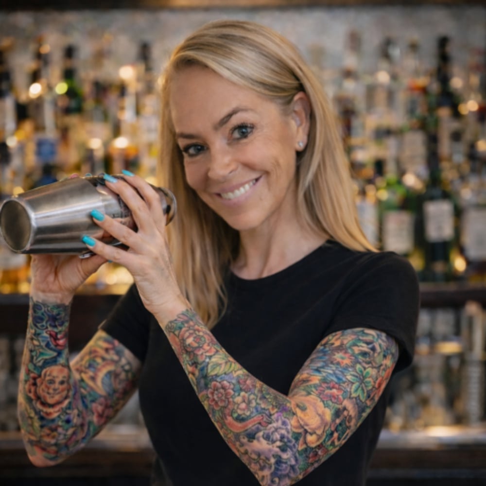 Profile thumbnail image for Bartender, Elizabeth T