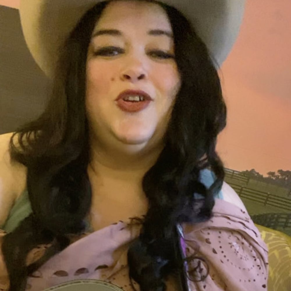 Profile thumbnail image for Bethi Lewis