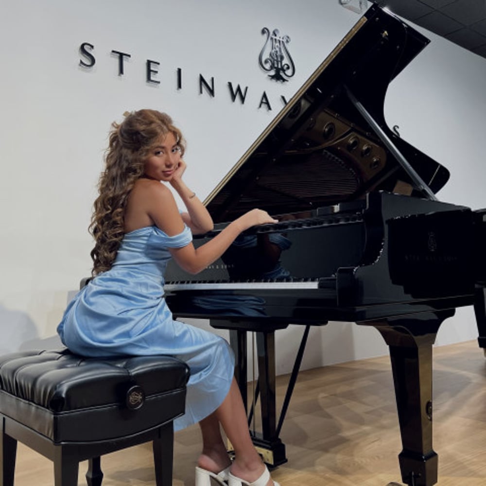 Profile thumbnail image for Black Pearl Piano