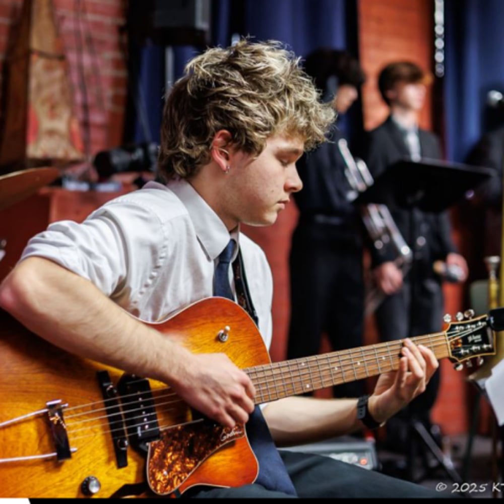 Profile thumbnail image for Brooks Moren Trio