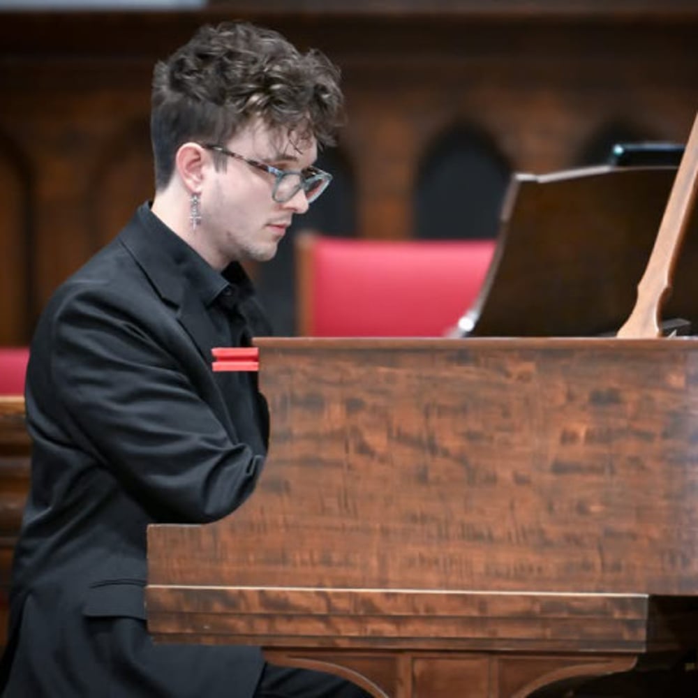 Profile thumbnail image for Calvin Stovall - Pianist