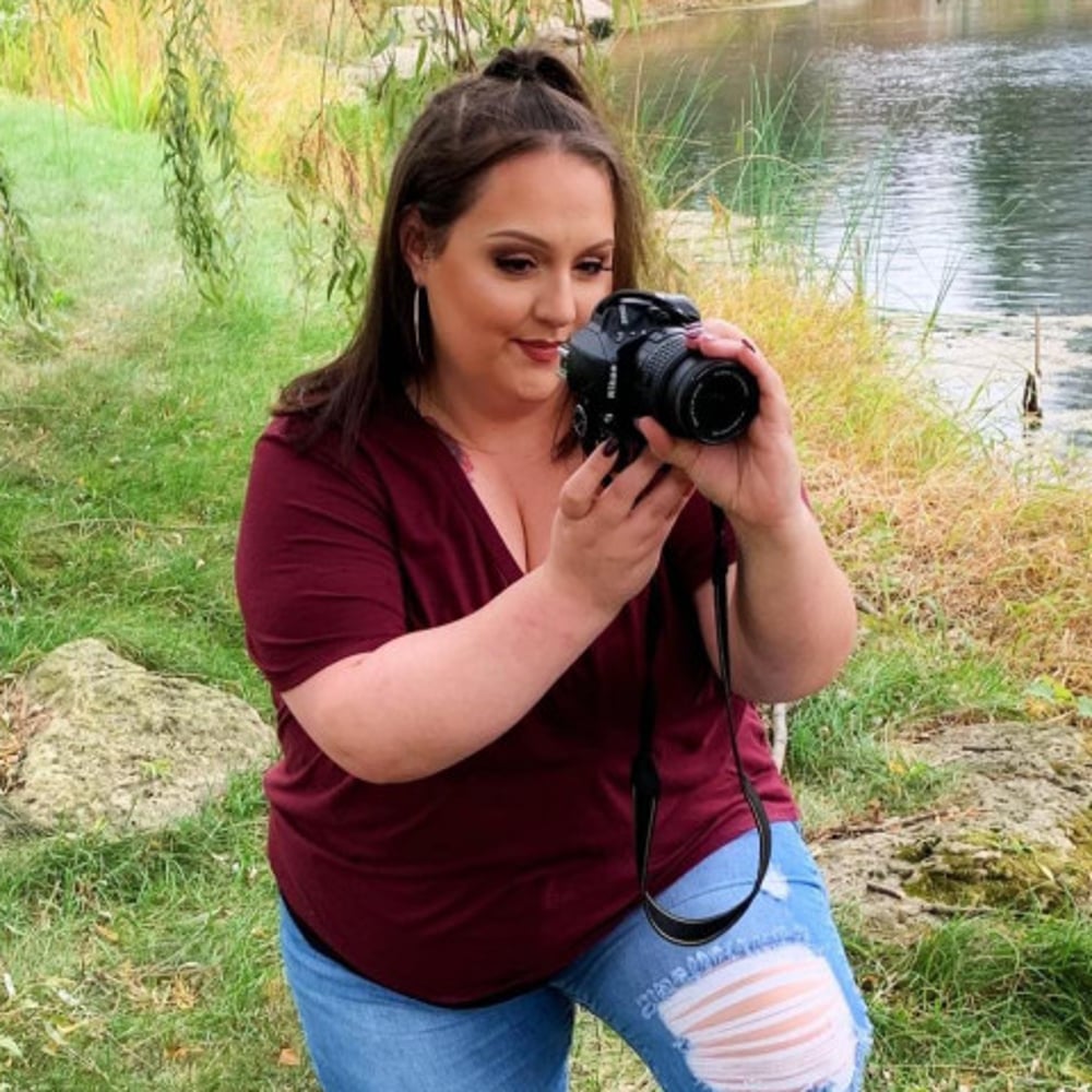 Profile thumbnail image for Cammaries Photography