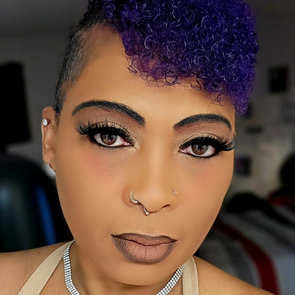 Profile thumbnail image for Caramel Lucas