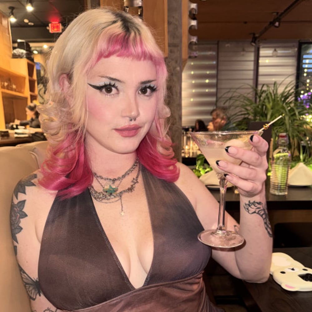 Profile thumbnail image for Pour Me Pretty