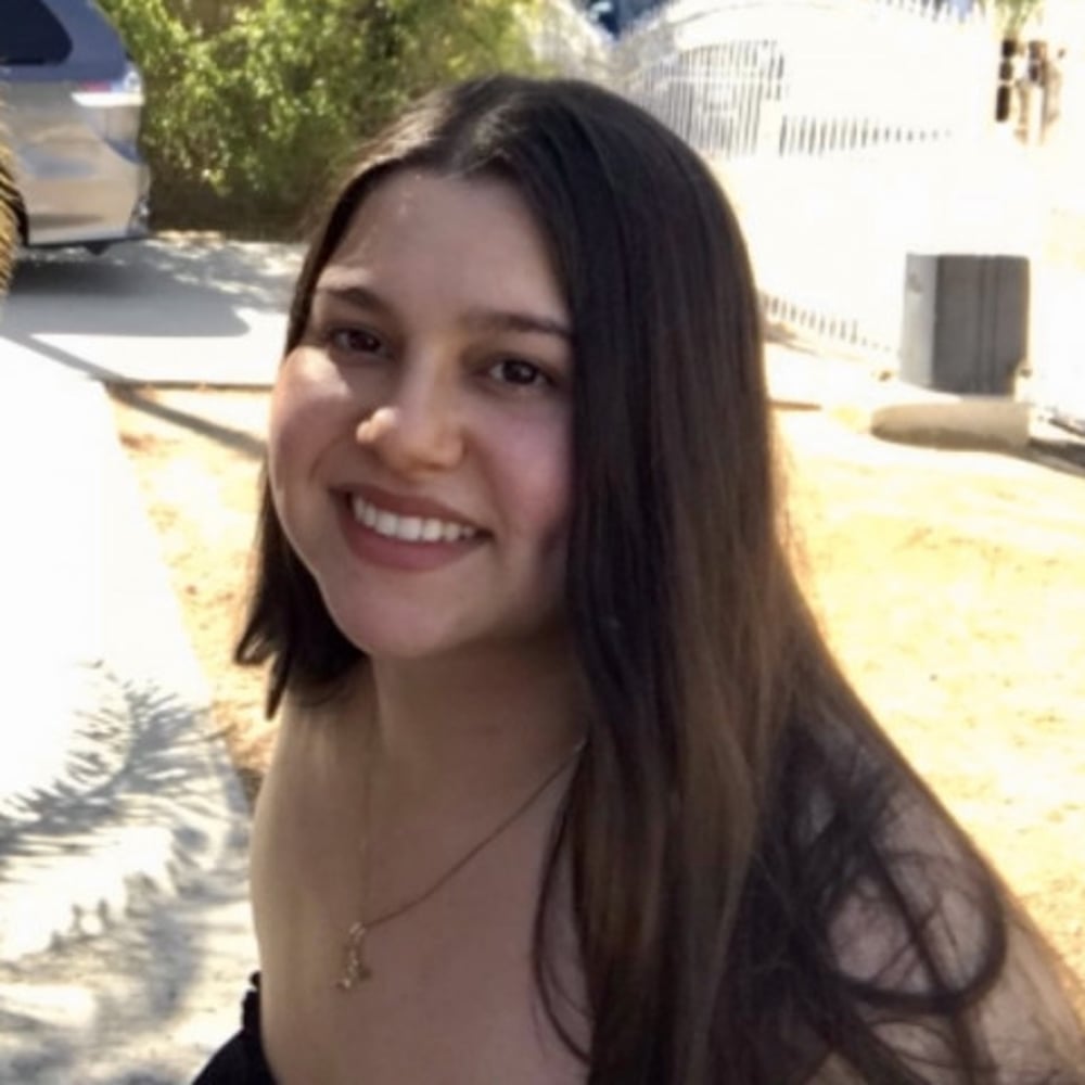Profile thumbnail image for Danielle Marie