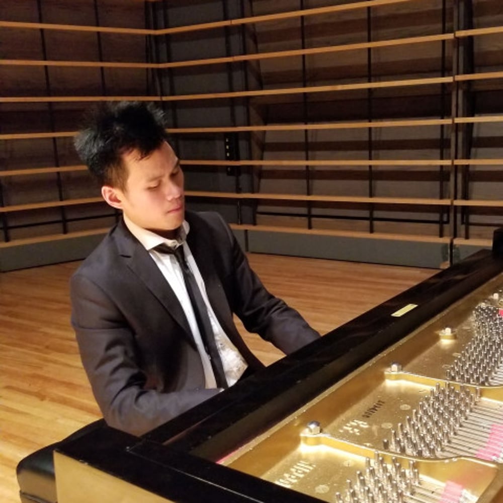 Profile thumbnail image for Dao Pham Piano