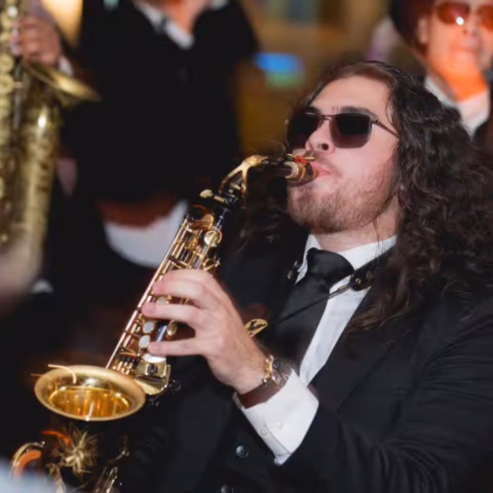 Profile thumbnail image for Darian DLC Saxophone