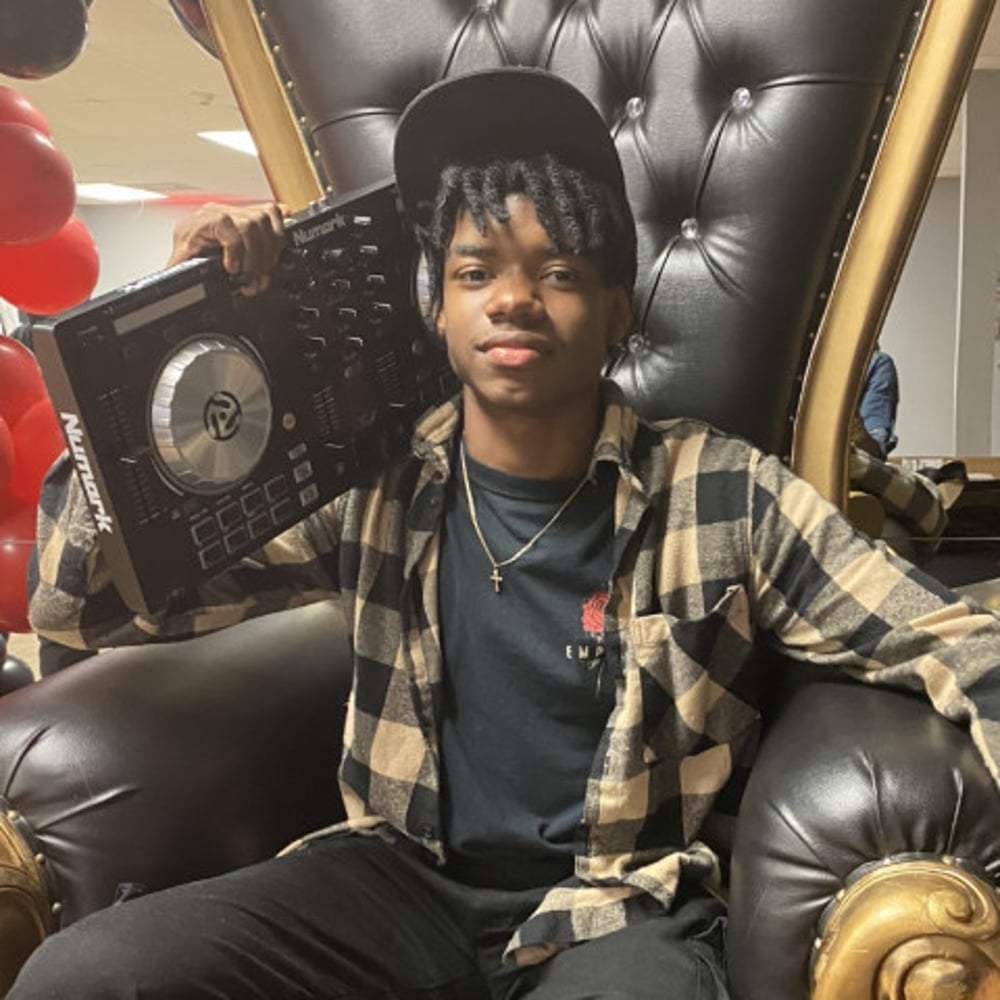 Profile thumbnail image for DatKidJosh