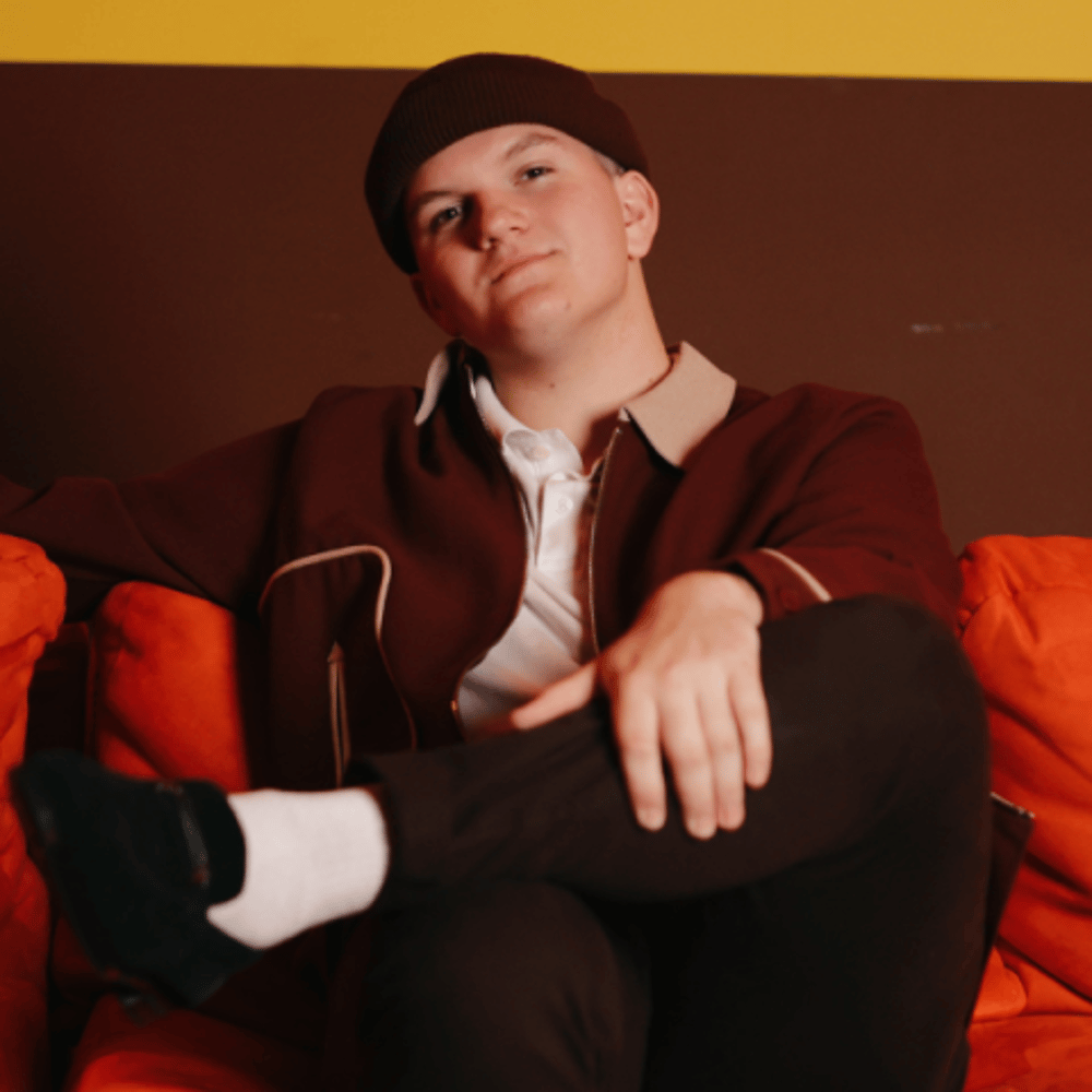 Profile thumbnail image for Dean Griffin