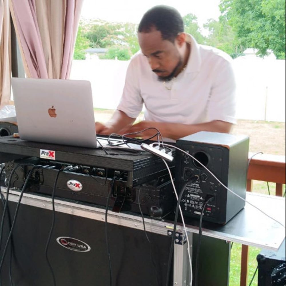 Profile thumbnail image for DJ Jmedley aka DJ R Is Smooth