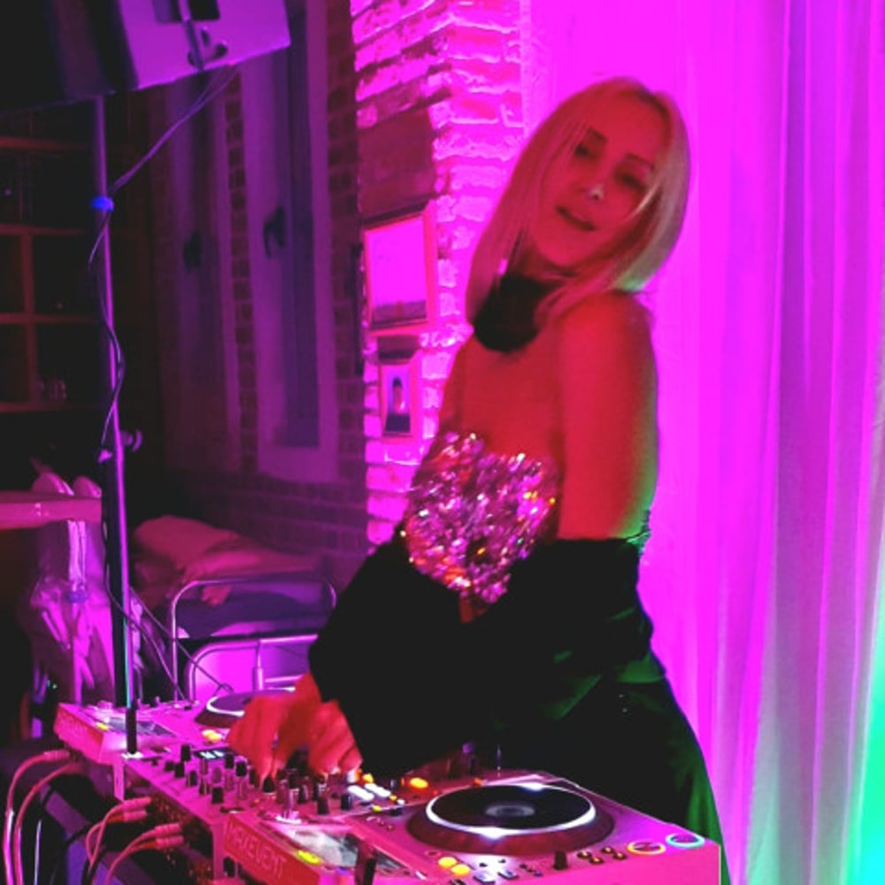 Profile thumbnail image for DJ Linas