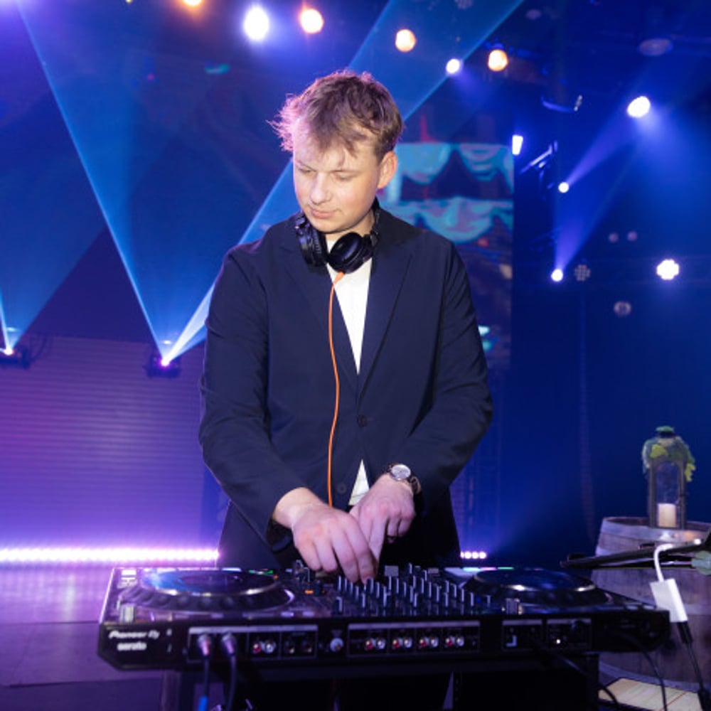 Profile thumbnail image for DJ Noah