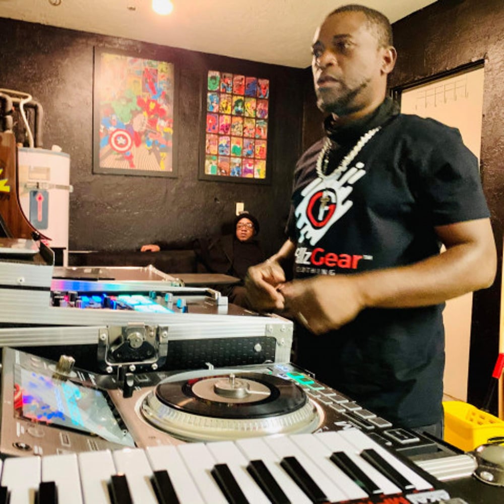 Profile thumbnail image for DJ Perfection Entertainment Music