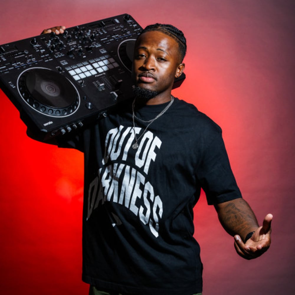 Profile thumbnail image for DJE