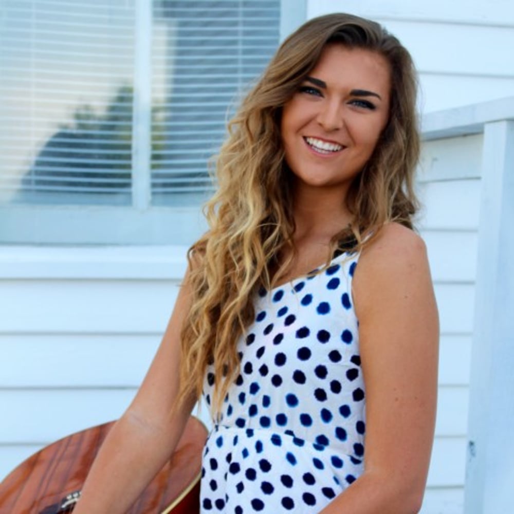 Profile thumbnail image for Elaina Johnson