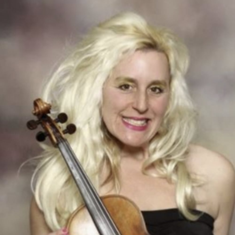 Profile thumbnail image for Elegant Violinist