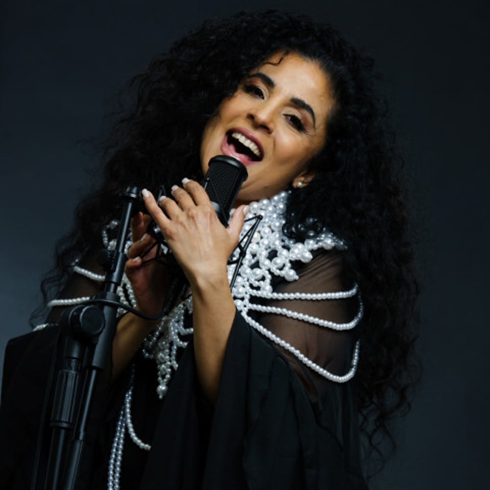 Profile thumbnail image for Elimat – International Vocalist