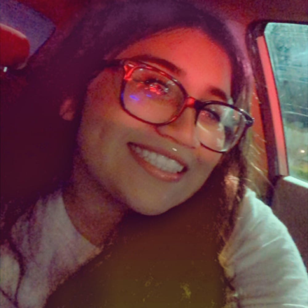 Profile thumbnail image for Evie Raquel
