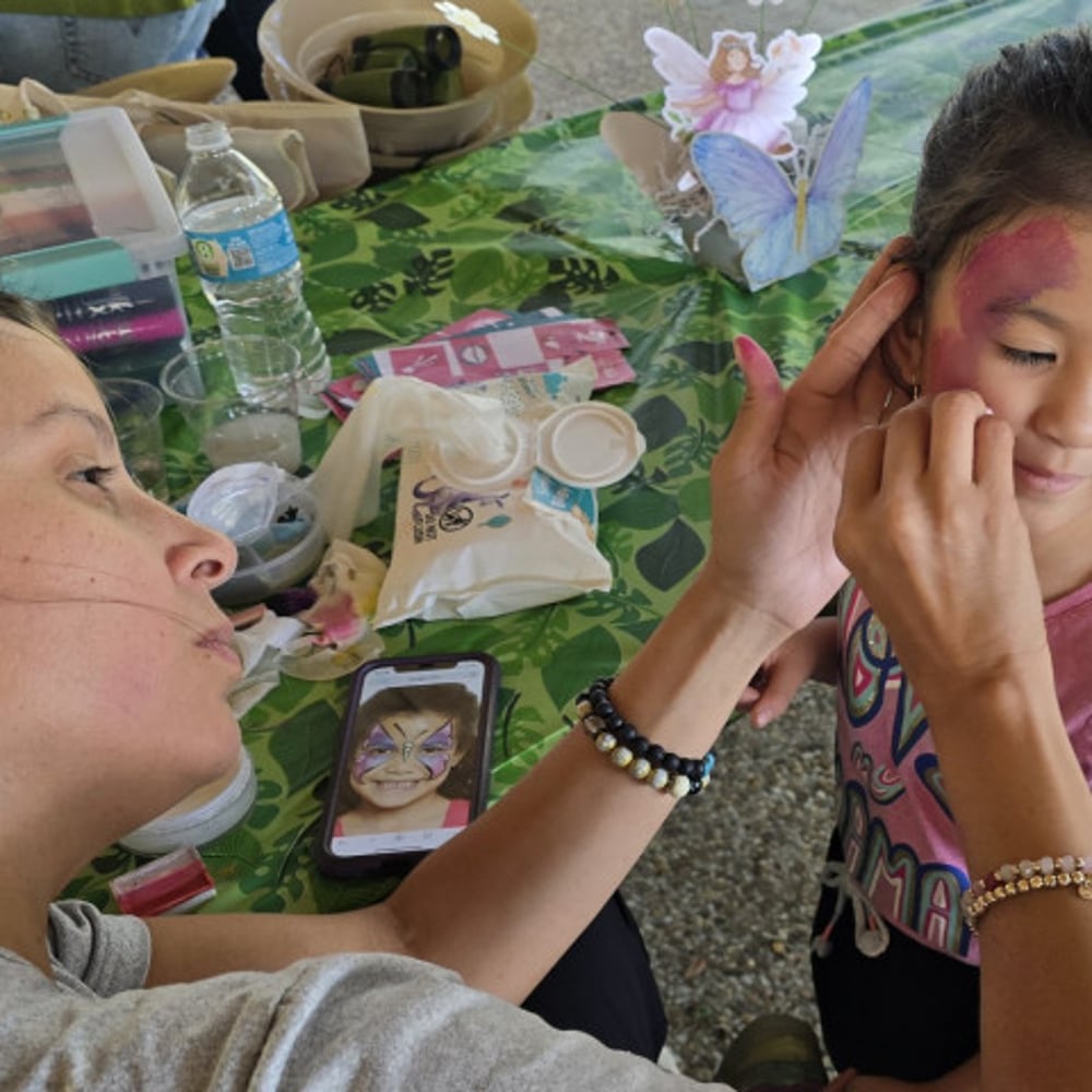 Profile thumbnail image for Hiromi's Face Painting