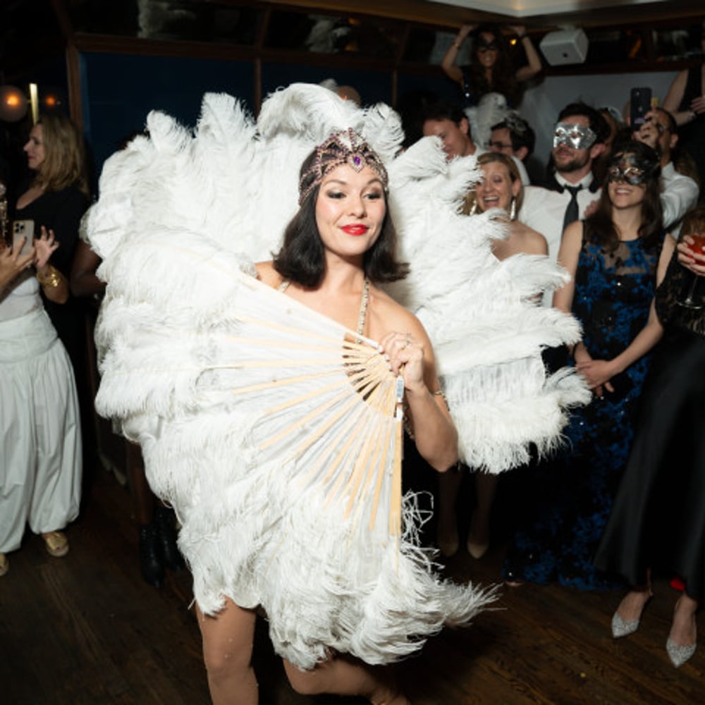 Profile thumbnail image for Flapper Dancer, Brazilian Samba Dancer