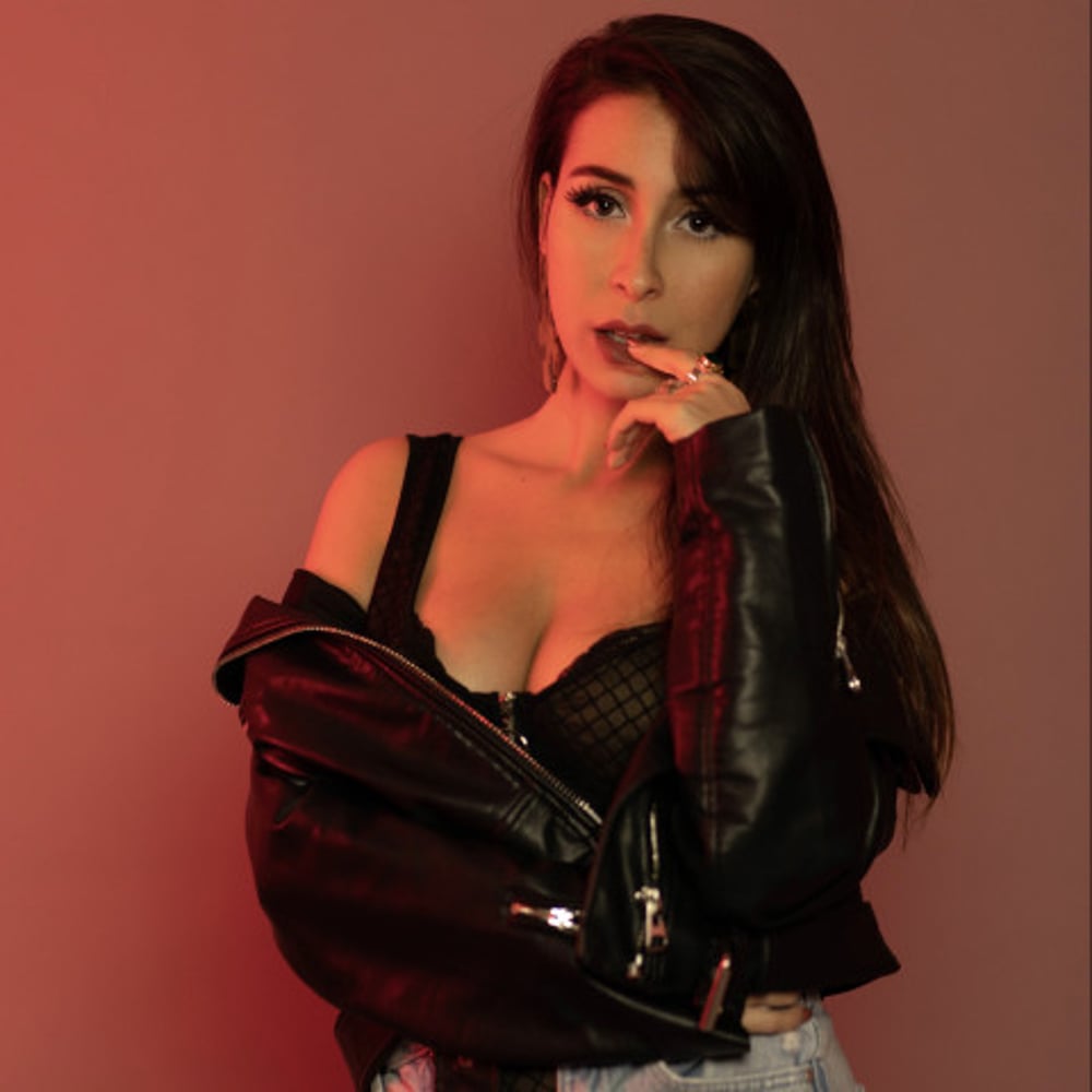 Profile thumbnail image for Florenza Campos