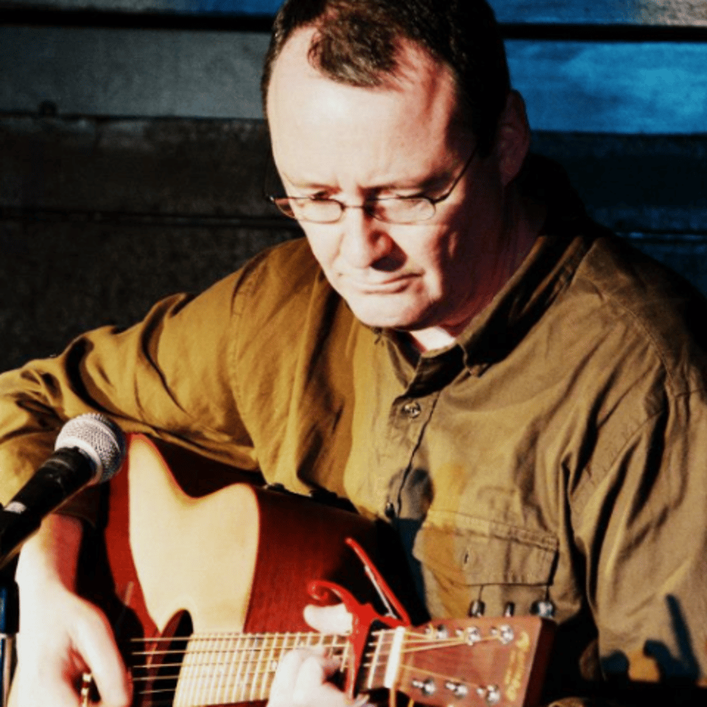 Profile thumbnail image for Folk/Rock Singer/Guitarist - TOM QUINN