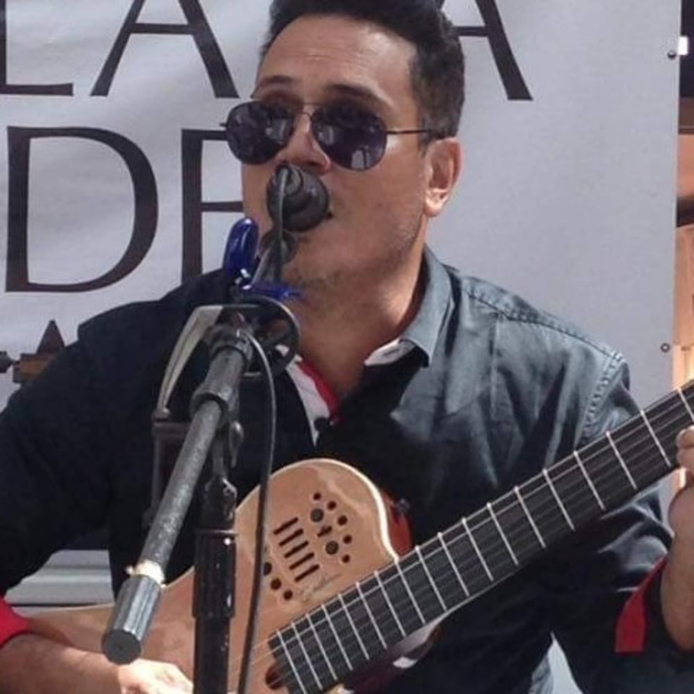 Profile thumbnail image for Francisco Javier Acustico