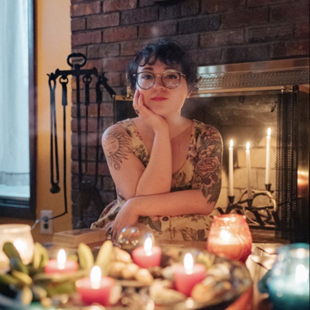 Profile thumbnail image for Grail Heart Tarot