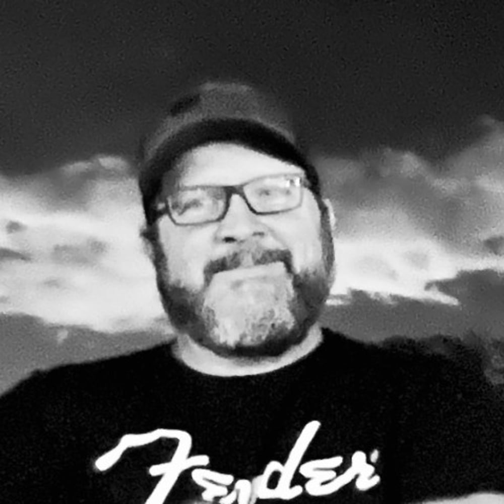 Profile thumbnail image for Greg Dean - Live