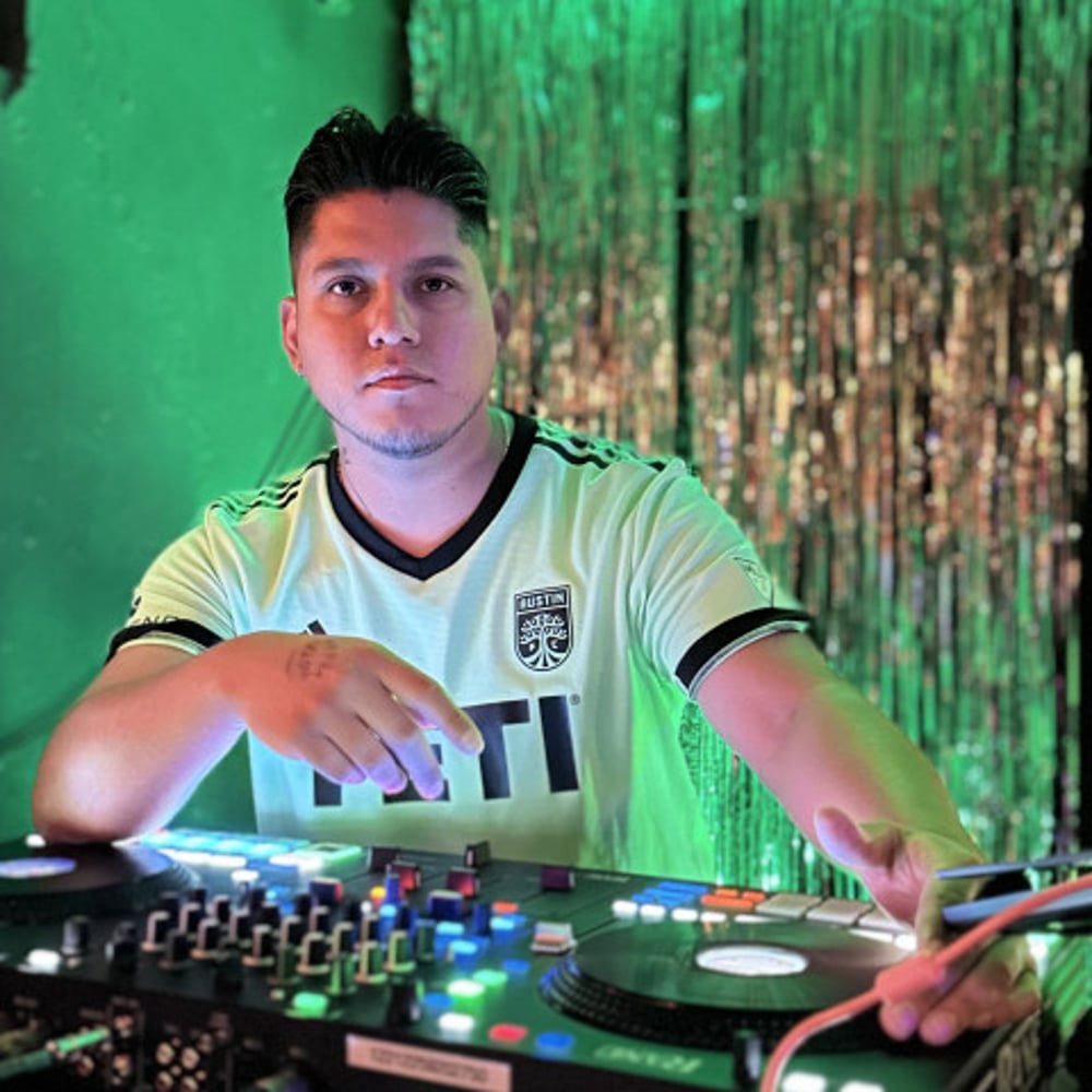 Profile thumbnail image for Guira King Latin DJ
