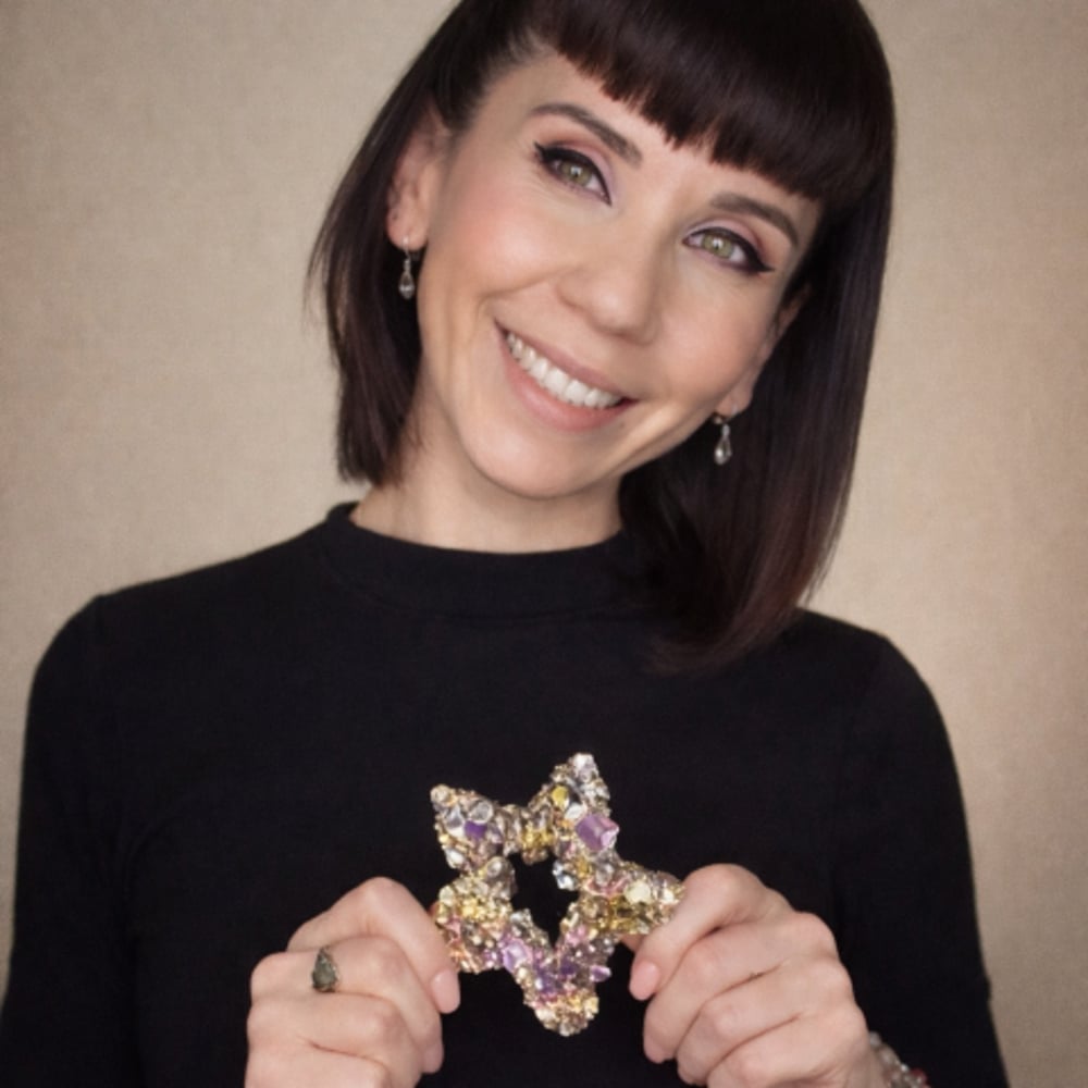 Profile thumbnail image for Kelly the Star - Intuitive Psychic & Medium