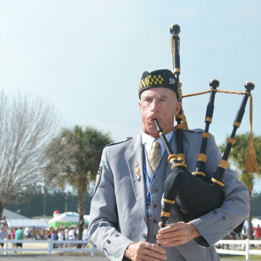 Profile thumbnail image for John Bottomley, Champion Piper