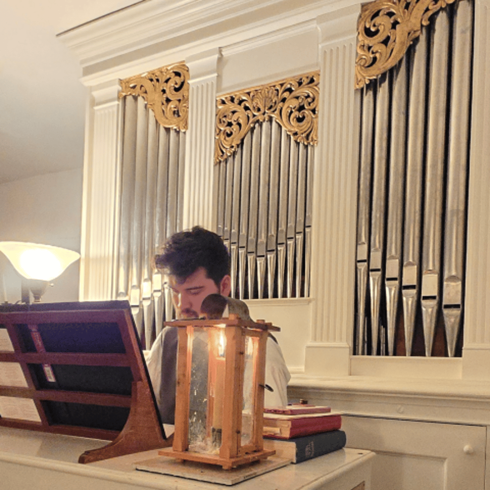 Profile thumbnail image for Joshua Sobel - Organist/Pianist