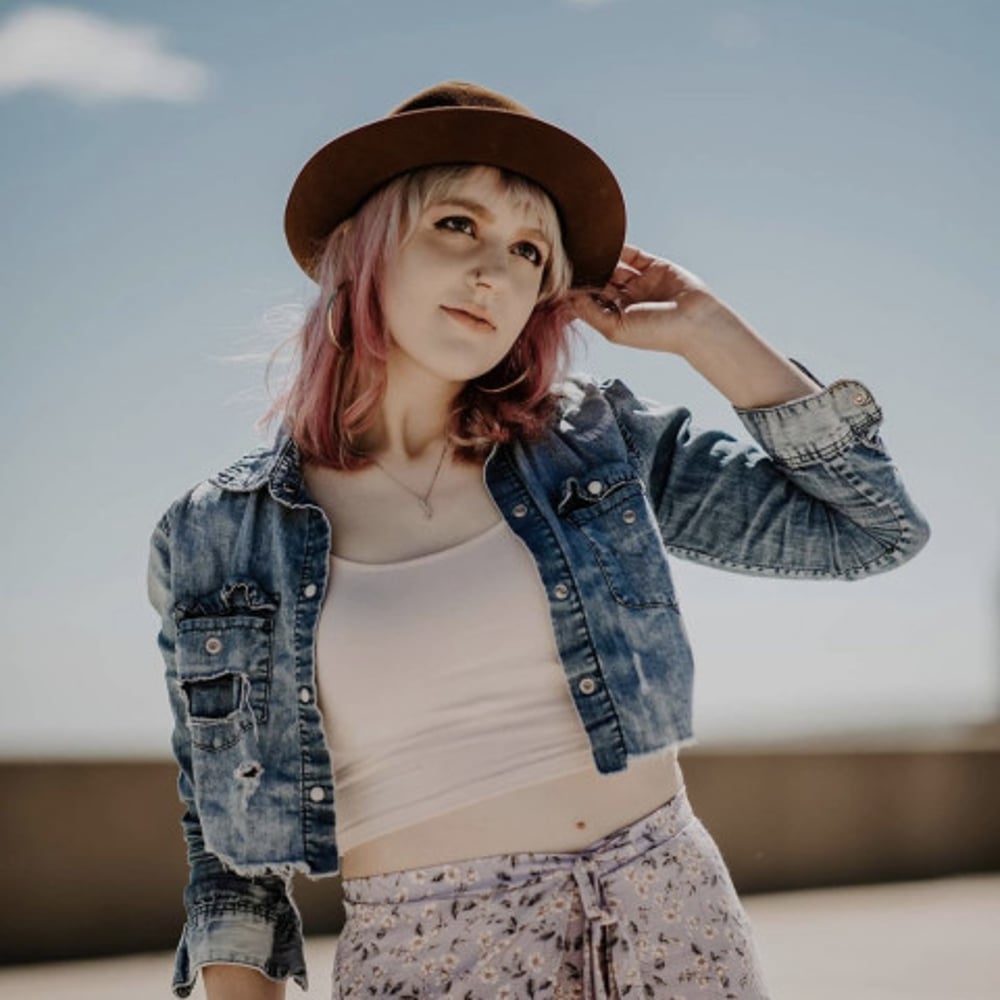 Profile thumbnail image for Julia Labuski