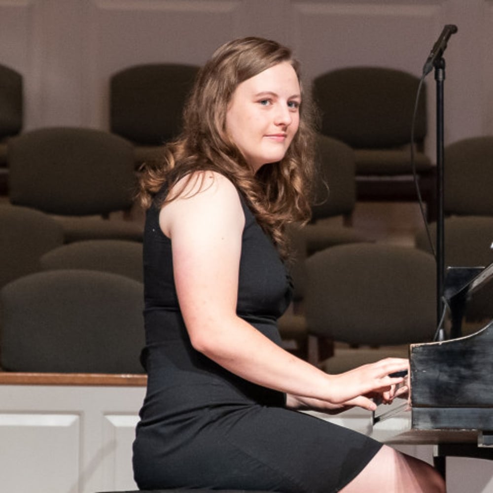 Profile thumbnail image for Julia Martin, Pianist