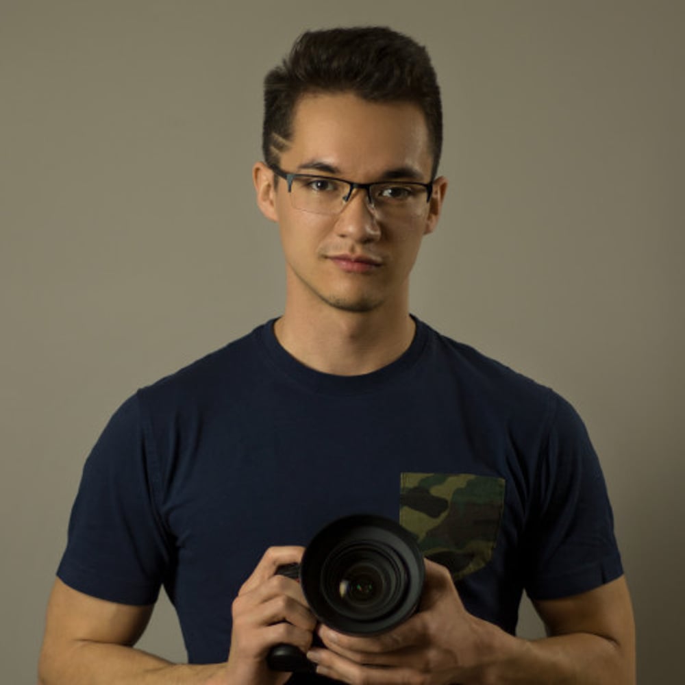 Profile thumbnail image for Justin Hartsaw Photographer